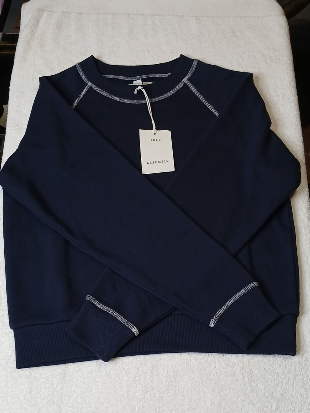 Free Assembly Men's Navy Crewneck Sweatshirt